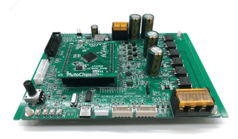 黄金城集团完成新一代功能安全MCU AC7840x电机板设计与制作